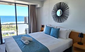 Catalina Resort Sunshine Coast 4*